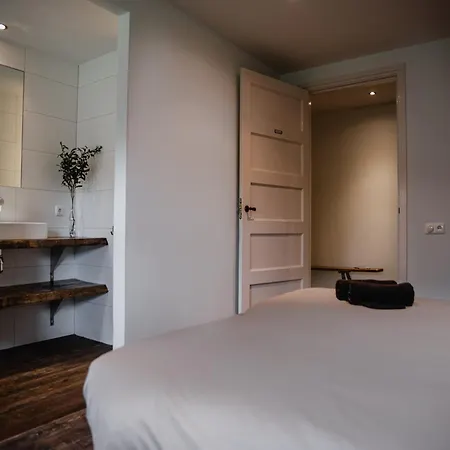 House In Leenderstrijp Near Leenderbos Trails, Cleaning Included *
